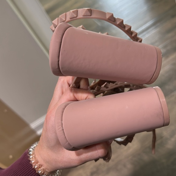 Steve Madden Soft Silicone Like Comfy Sole Studded Chunk Sandal Heels - Picture 5 of 10